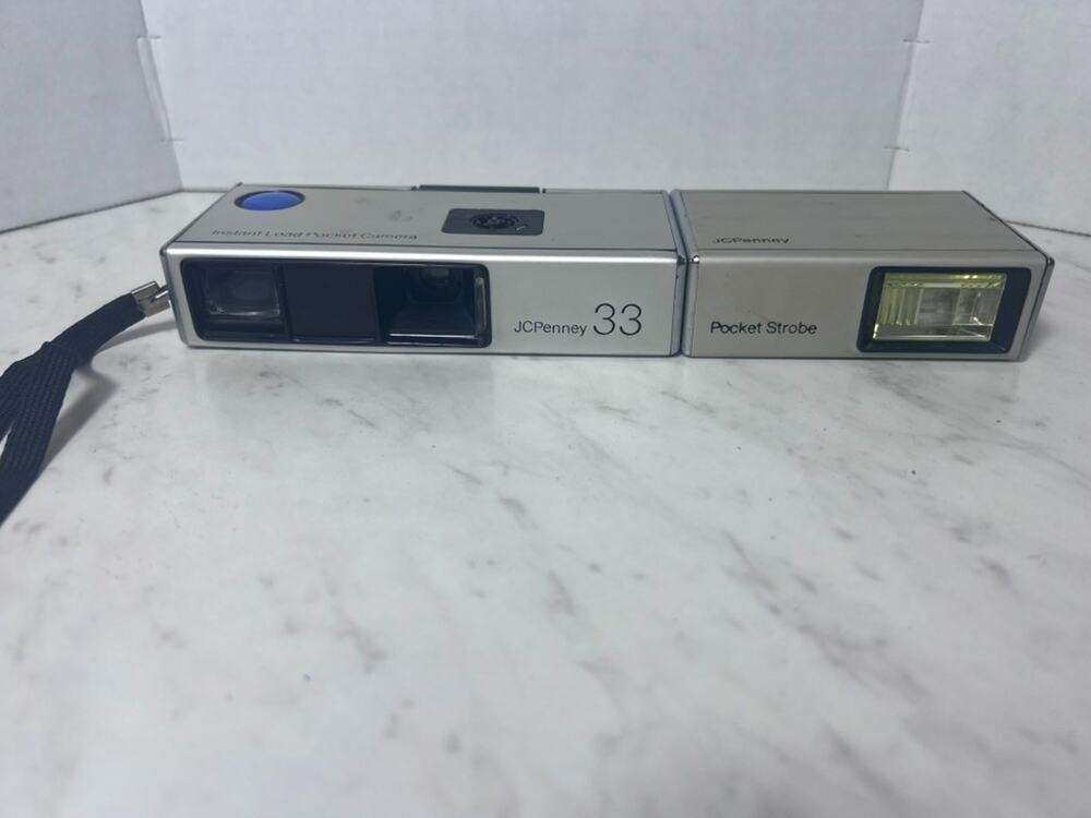JC PENNY 33 INSTANT LOAD 110 CAMERA W FLASH Untested